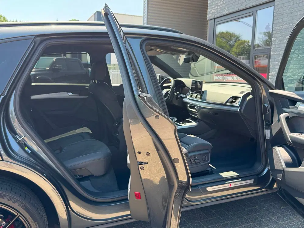 Audi Q5 50 TFSI e S-Line Competition PANO uit 2022, foto 13