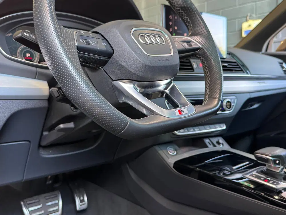 Audi Q5 50 TFSI e S-Line Competition PANO uit 2022, foto 3