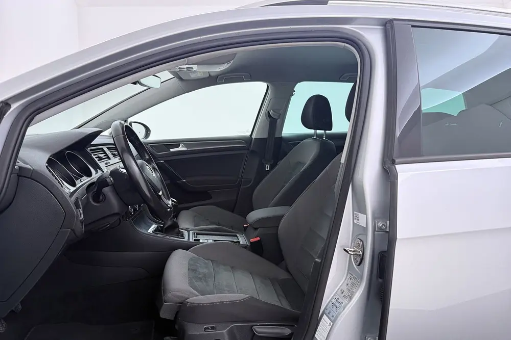 Volkswagen Golf Variant 1.5 TSI Comfortline Business | Org N uit 2020, foto 3