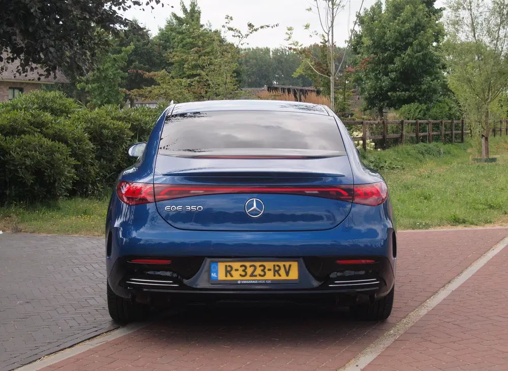 Mercedes-Benz EQE 350+ AMG Line 91 kWh uit 2022, foto 9