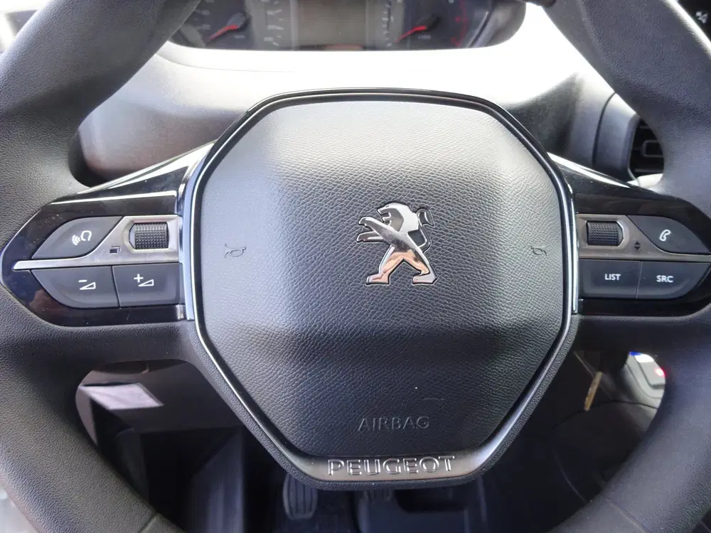 Peugeot Partner 1.2 PureTech Pro BENZINE AIRCO NAVI CRUISE uit 2022, foto 13
