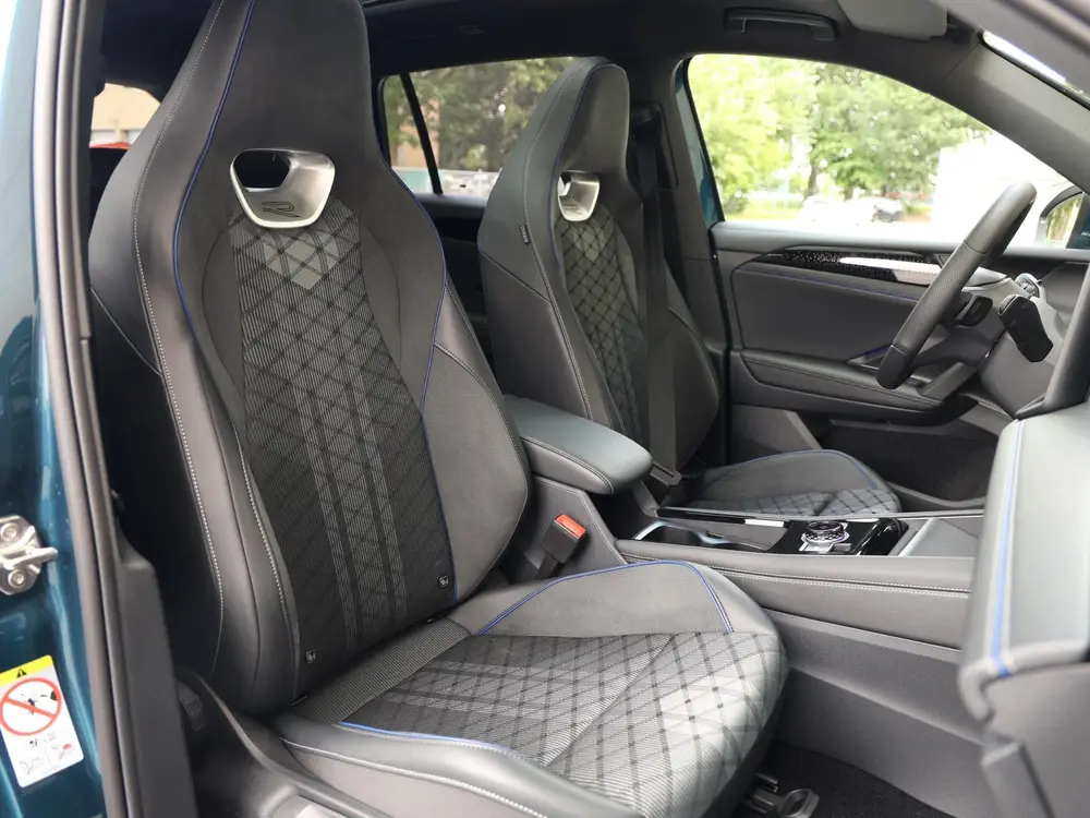 Volkswagen Tiguan 1.5 eHybrid R-Line Edition 272PK DSG | Led uit 2025, foto 8