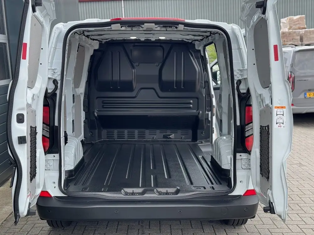Ford Transit Custom 300 2.0 TDCI L1H1 Trend 136pk uit 2024, foto 9
