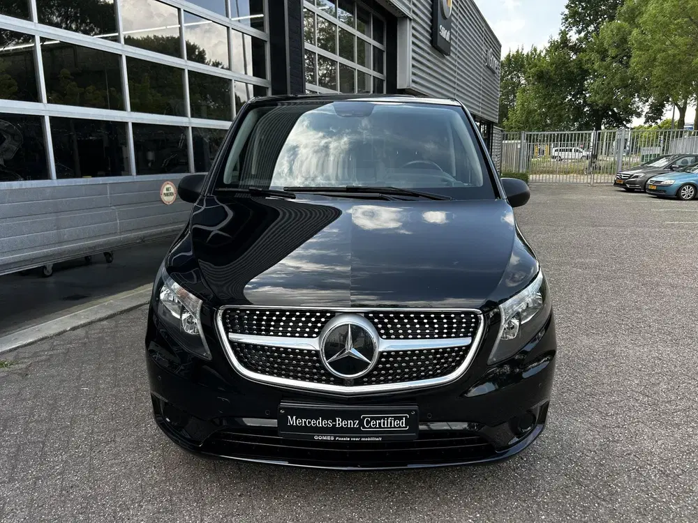 Mercedes-Benz Vito 114 CDI Lang uit 2024, foto 2