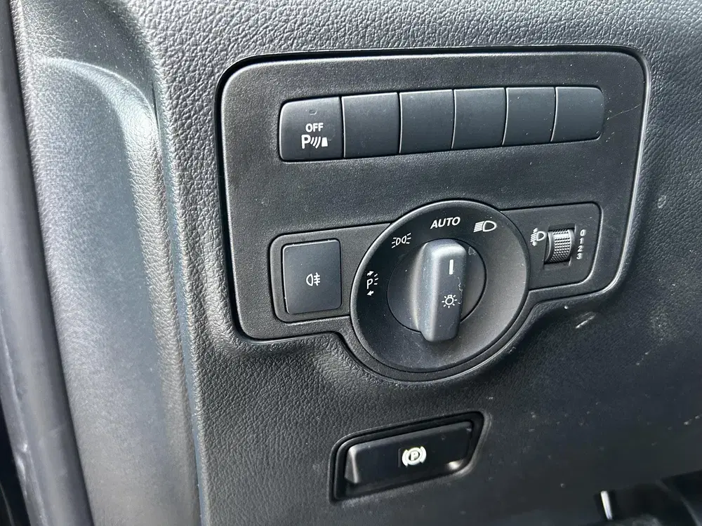 Mercedes-Benz Vito 114 CDI Lang uit 2024, foto 7
