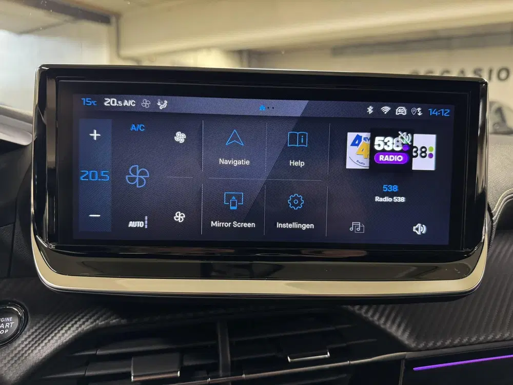 Peugeot 208 1.2 Hybrid 136 e-DCS6 GT uit 2024, foto 16