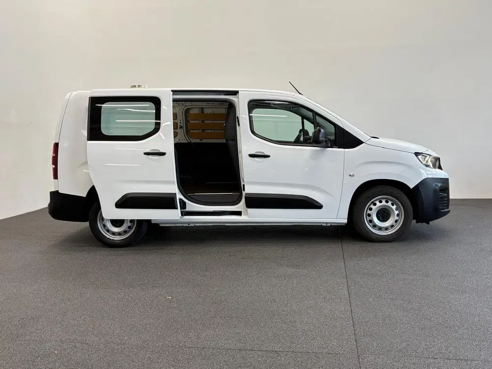 Peugeot Partner 1.5 BlueHDI Premium L2 Navigatie Apple Car uit 2022, foto 9