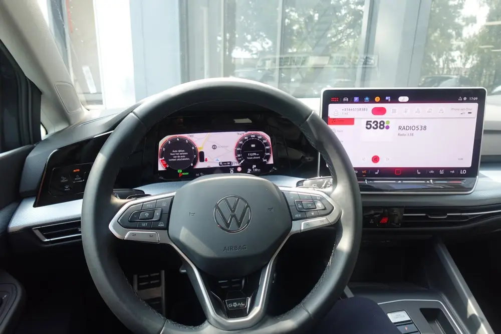Volkswagen Golf 1.5 eTSI Goal edition CARPLAY ACC PDC NAVI C uit 2025, foto 7