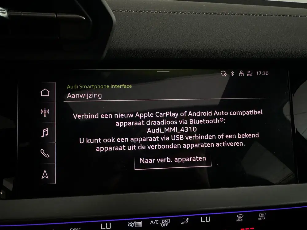 Audi A3 45 TFSI e S edition Competition Pano uit 2022, foto 19