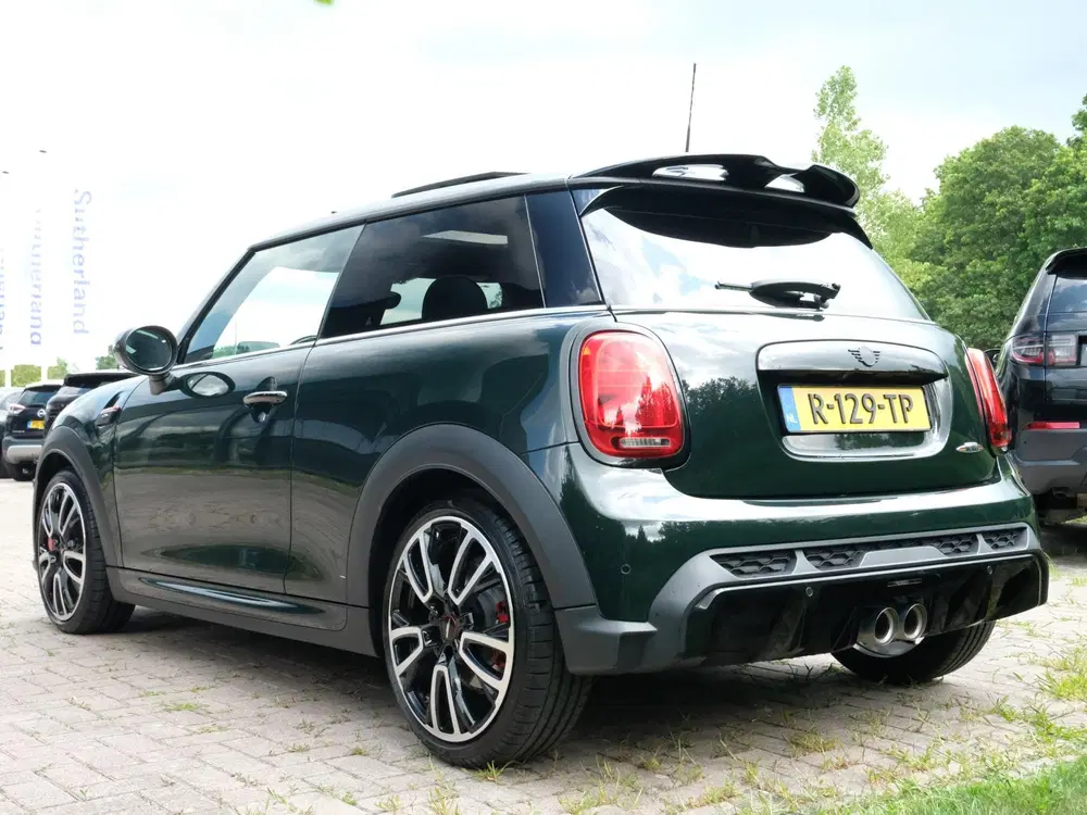 Mini John Cooper Works 2.0 John Cooper Works Essential 231 PK uit 2022, foto 3