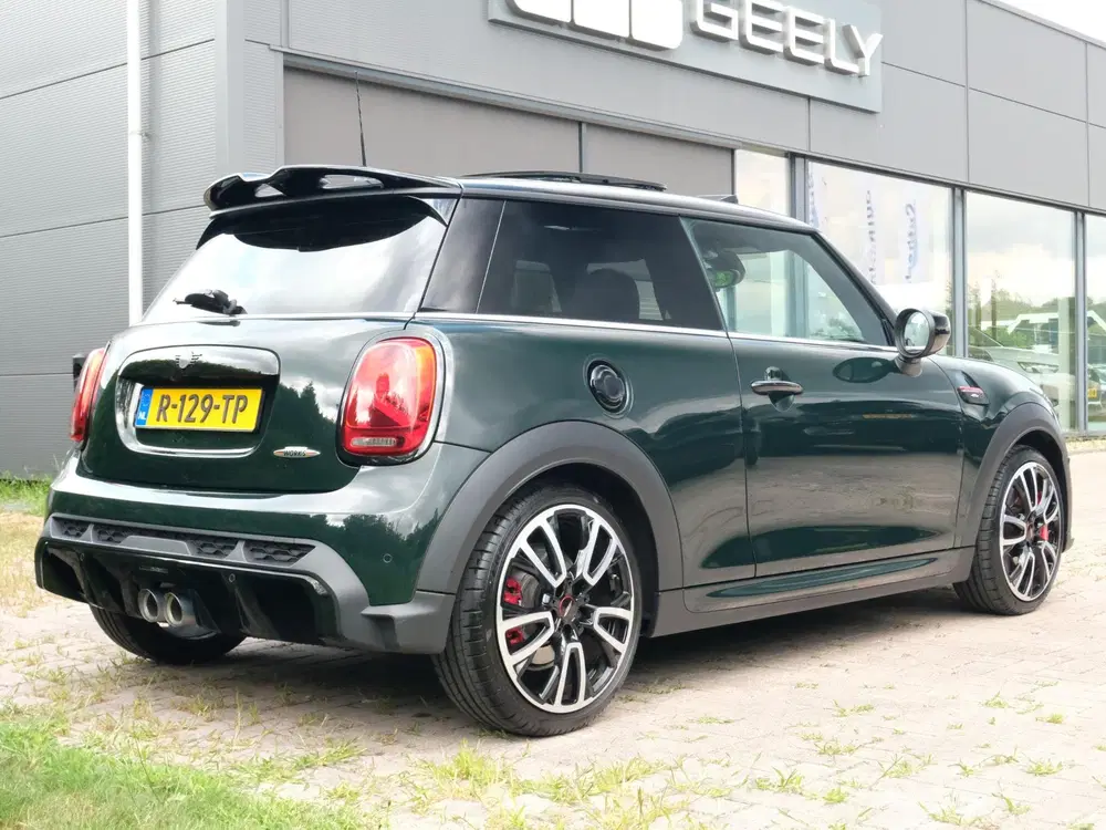 Mini John Cooper Works 2.0 John Cooper Works Essential 231 PK uit 2022, foto 7