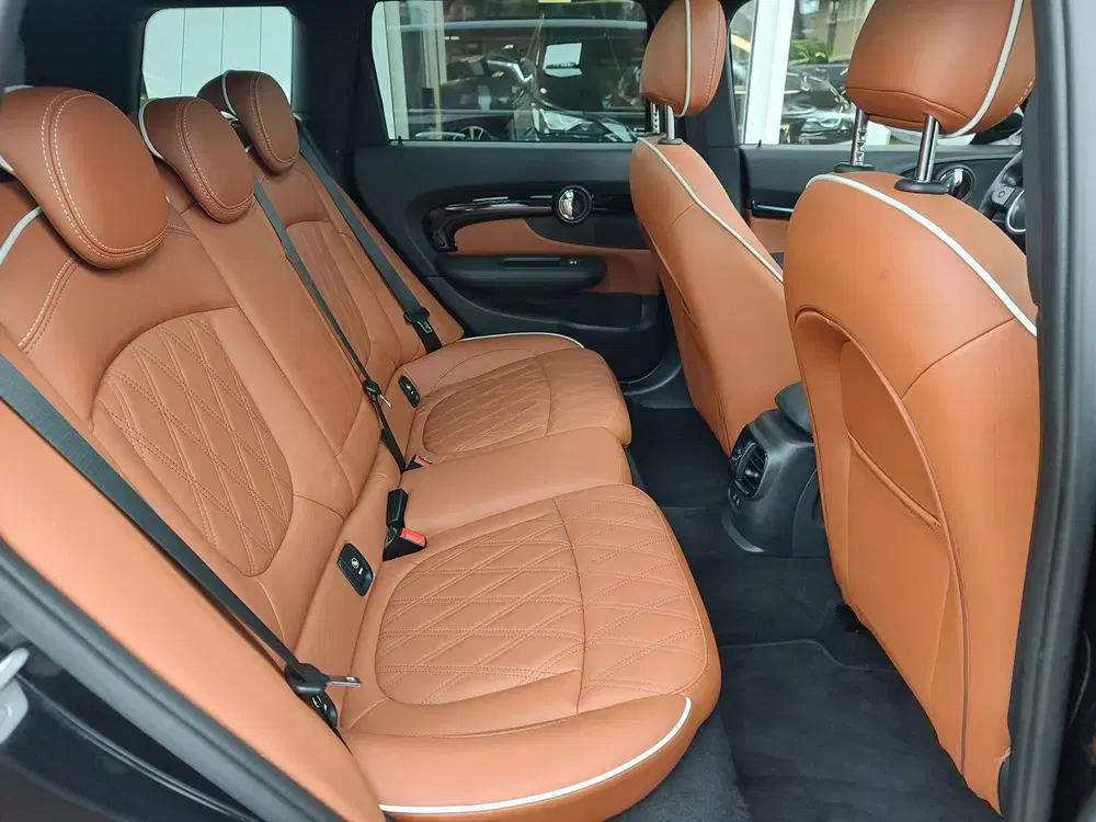 Mini Clubman 1.5 COOPER CLASSIC AUTOMAAT Bruin leder uit 2024, foto 10