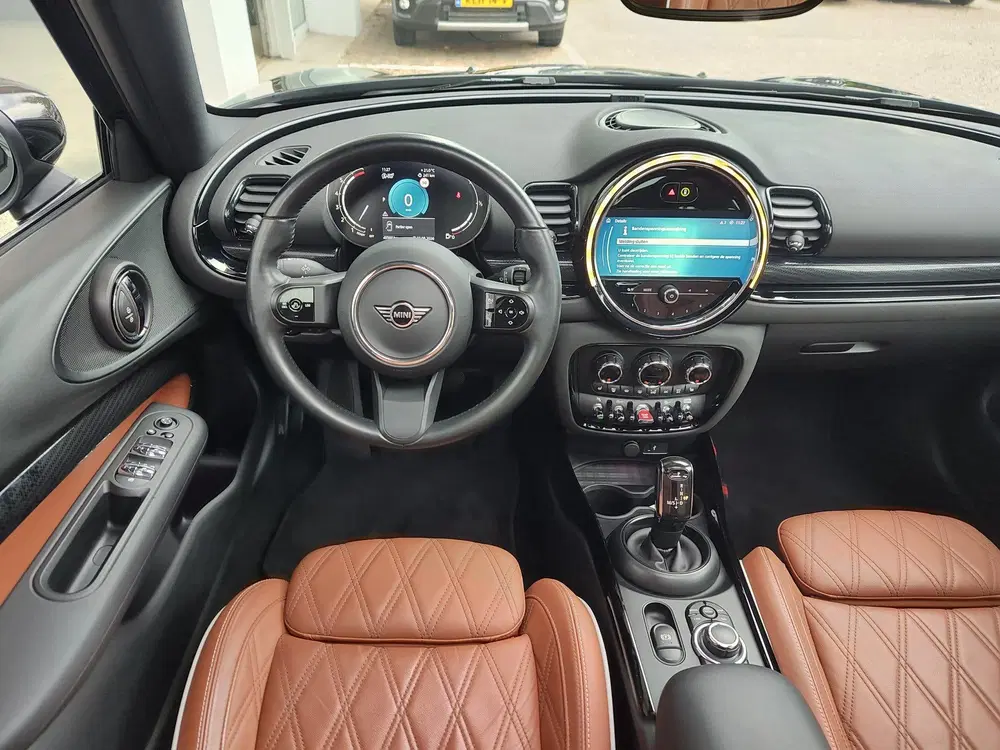 Mini Clubman 1.5 COOPER CLASSIC AUTOMAAT Bruin leder uit 2024, foto 12