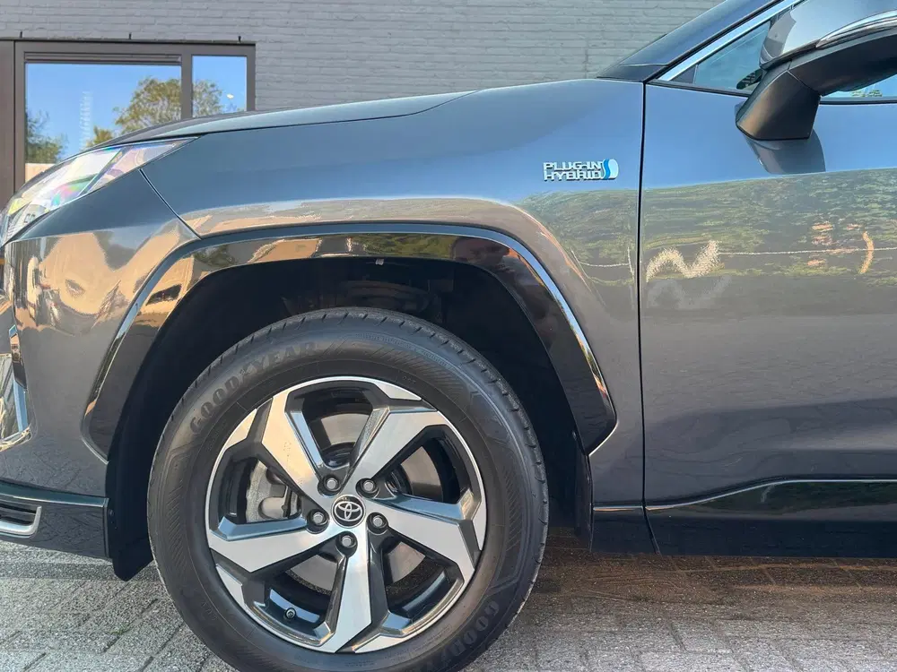 Toyota RAV 4 2.5 Plug-in Hybrid AWD 306PK PANO uit 2024, foto 9