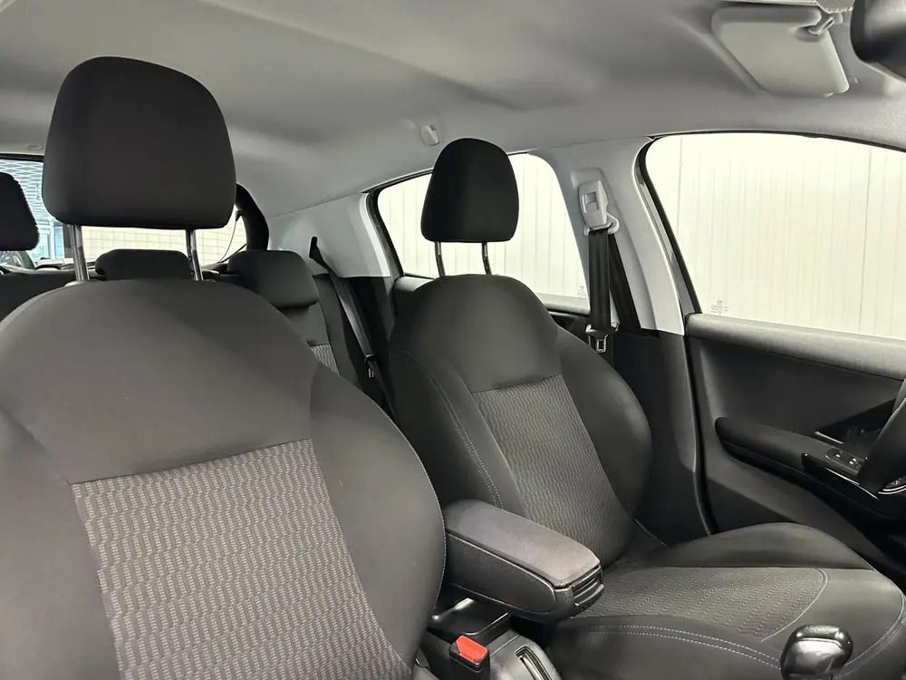 Peugeot 208 1.2 PureTech Active NAVI CRUISE CARPLAY AIRCO 5 uit 2019, foto 12