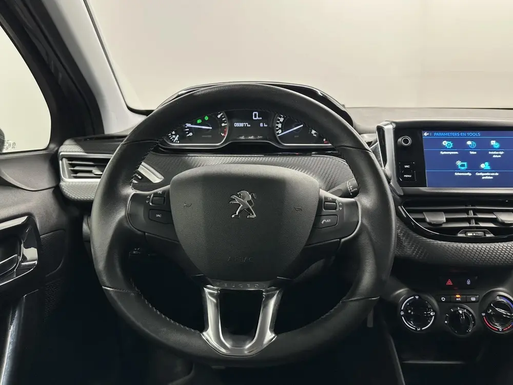 Peugeot 208 1.2 PureTech Active NAVI CRUISE CARPLAY AIRCO 5 uit 2019, foto 17