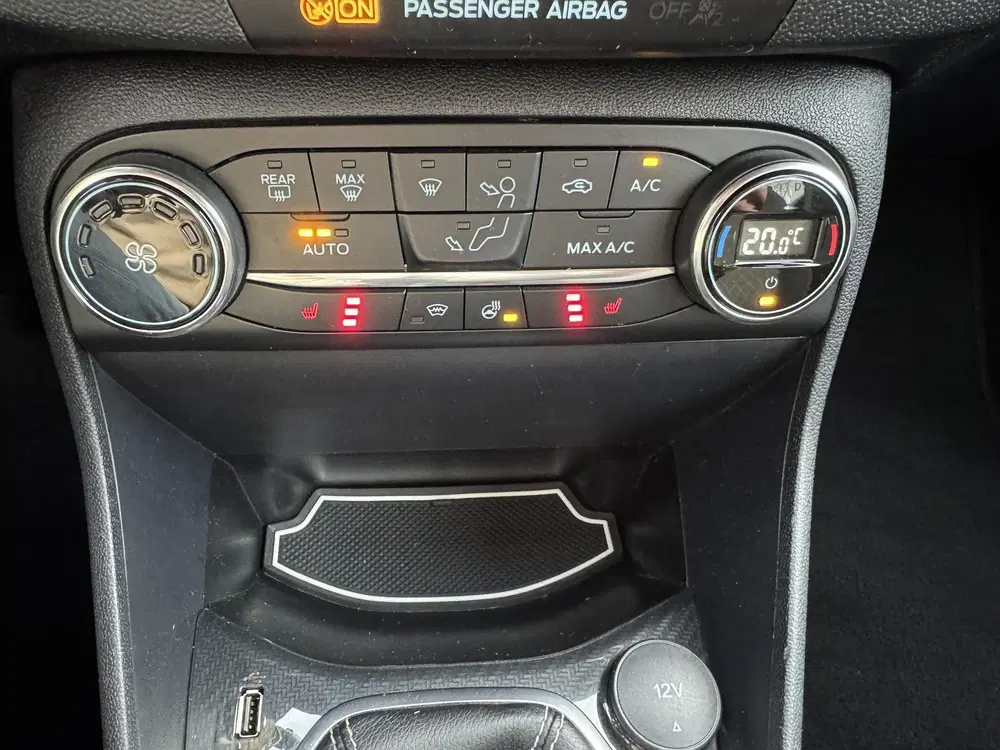 Ford Fiesta 1.0 EcoBoost Active X 95pk 18 inch velgen uit 2020, foto 20