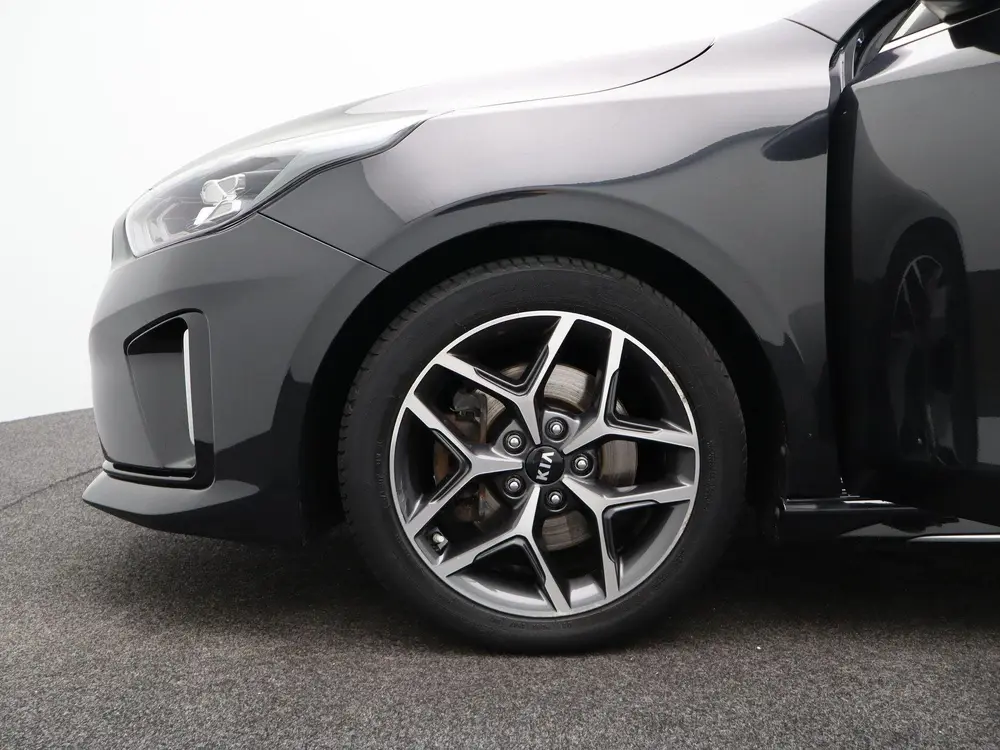 Kia Ceed 1.4 T-GDi GT-Line | JBL Audio | Automaat | Clima | uit 2019, foto 17