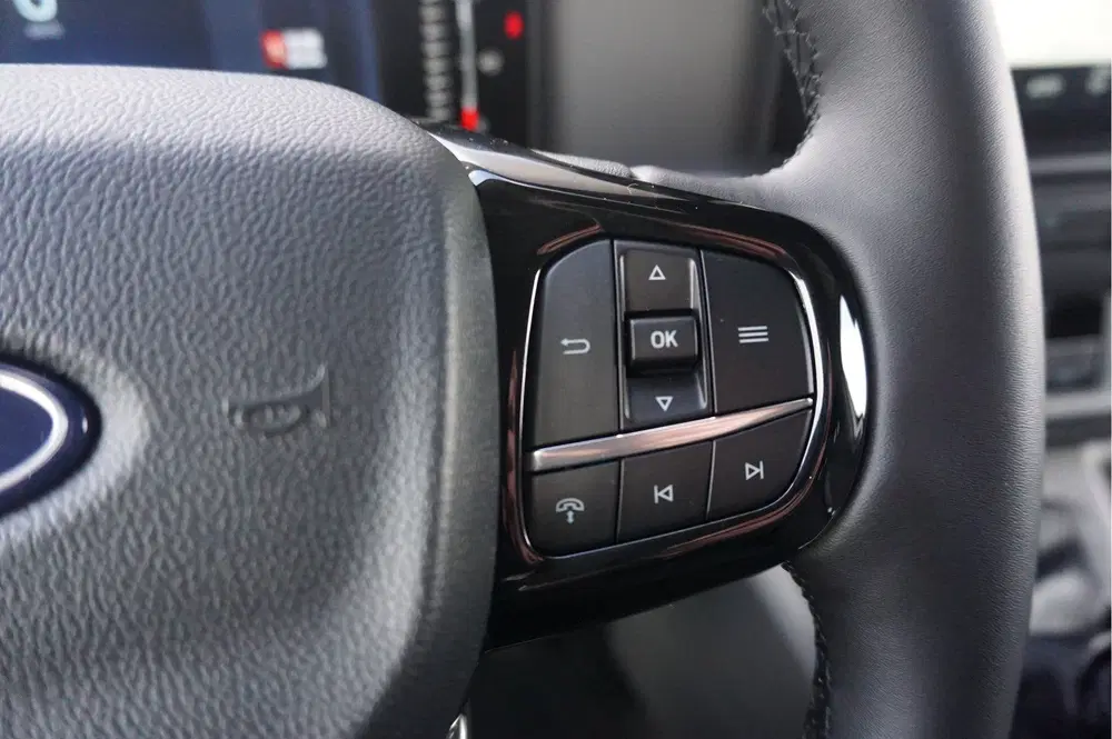Ford Transit Custom 300L 136PK Trend BPM VRIJ 13" Sync Navi uit 2024, foto 15