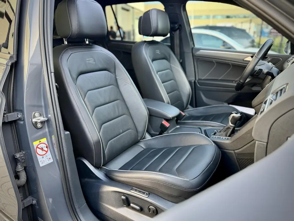 Volkswagen Tiguan 1.4 TSI eHybrid R-Line Pano|Leder|Memory uit 2023, foto 12