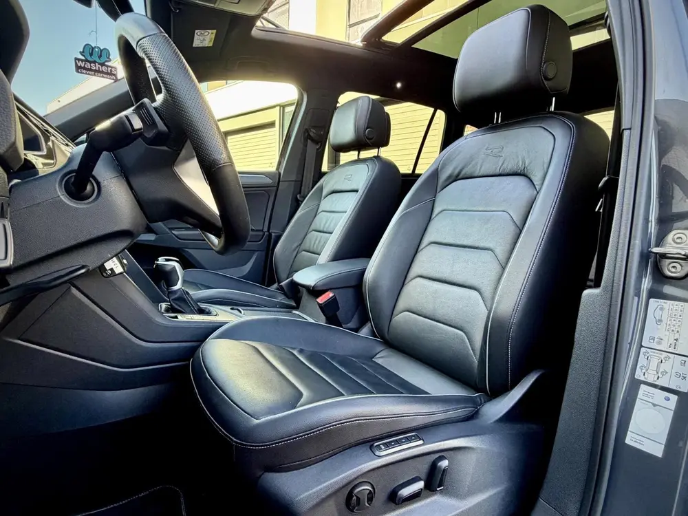 Volkswagen Tiguan 1.4 TSI eHybrid R-Line Pano|Leder|Memory uit 2023, foto 7