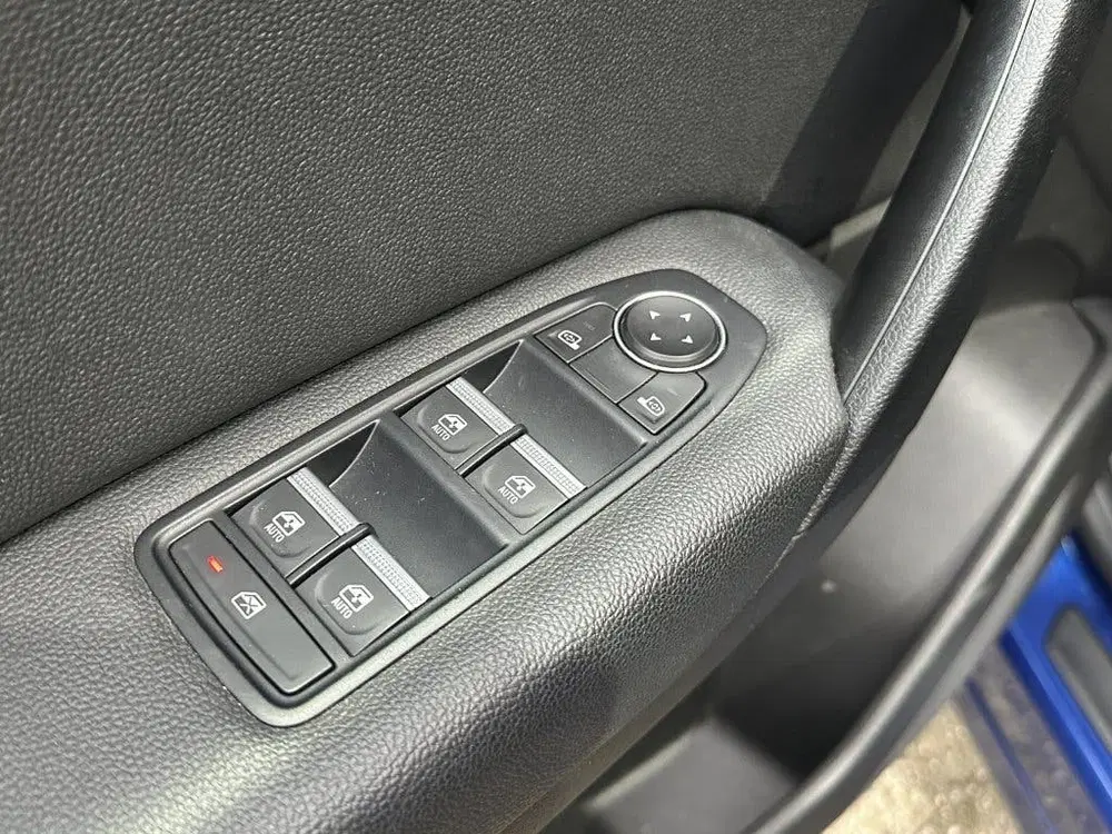 Renault Captur 1.6 E-Tech Hybride 145 Intens Panorama Sch uit 2022, foto 12