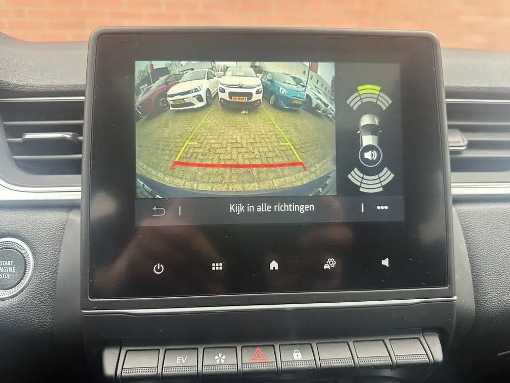 Renault Captur 1.6 E-Tech Hybride 145 Intens Panorama Sch uit 2022, foto 18