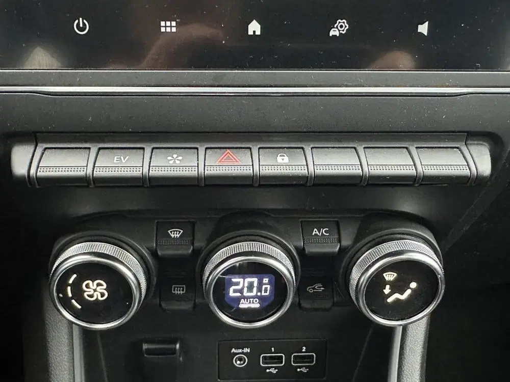 Renault Captur 1.6 E-Tech Hybride 145 Intens Panorama Sch uit 2022, foto 19