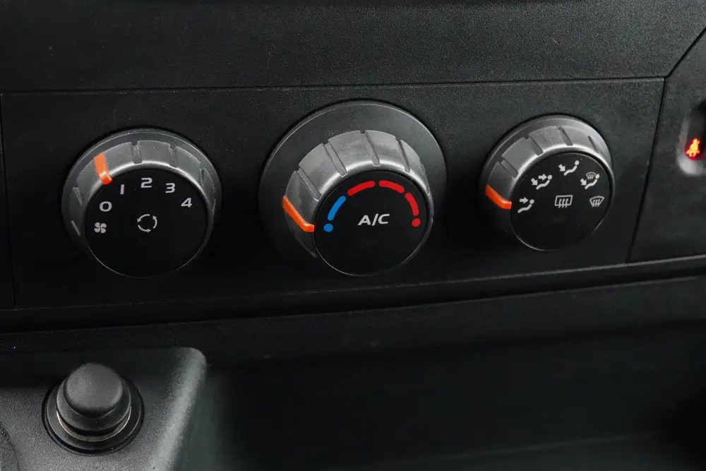 Renault Master T35 uit 2019, foto 10