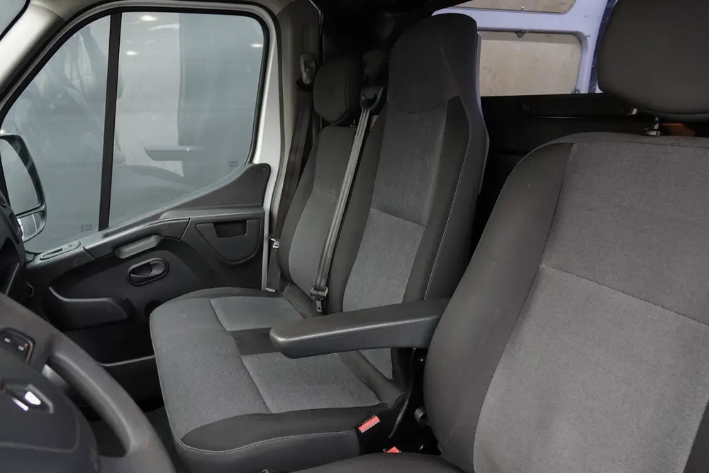 Renault Master T35 uit 2019, foto 7