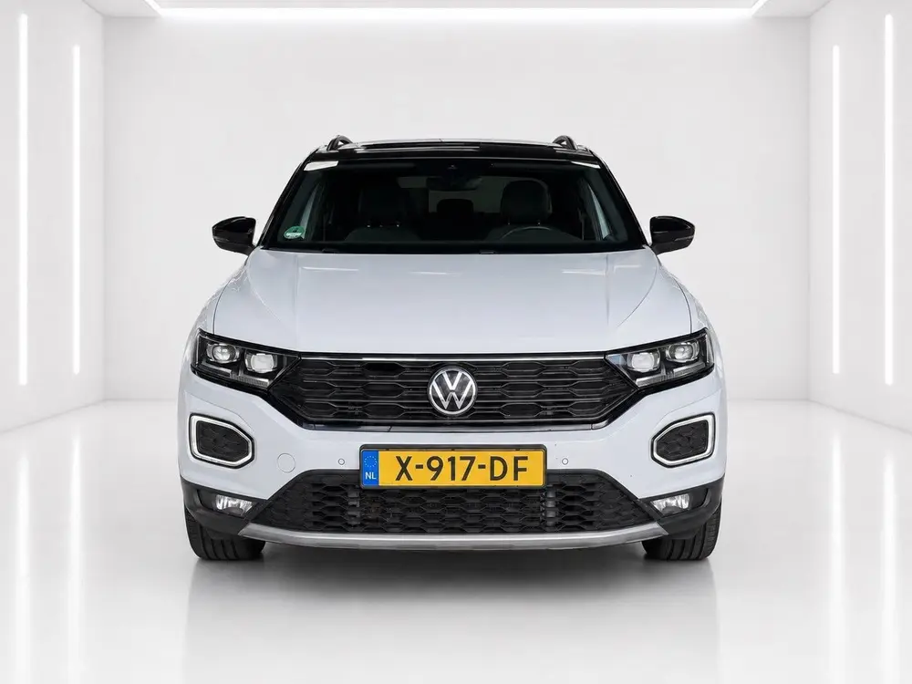 Volkswagen T-Roc 1.5 TSI 150PK Pano/ACC/Camera/Park Assist uit 2021, foto 11