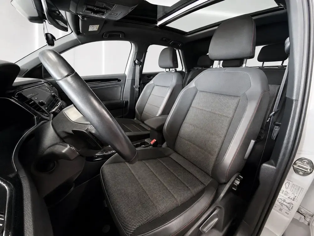 Volkswagen T-Roc 1.5 TSI 150PK Pano/ACC/Camera/Park Assist uit 2021, foto 5