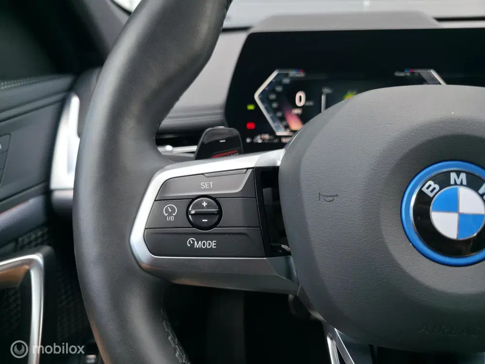 BMW X1 xDrive25e uit 2025, foto 18