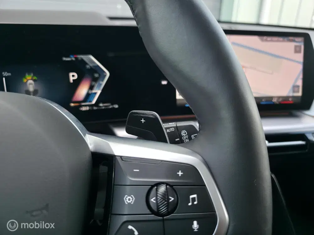 BMW X1 xDrive25e uit 2025, foto 20