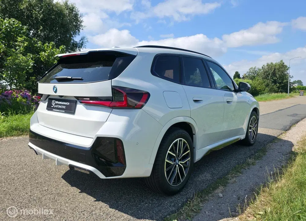 BMW X1 xDrive25e uit 2025, foto 5