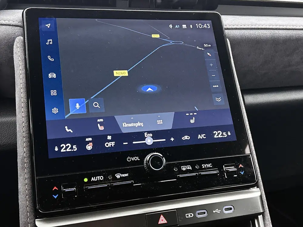 Lexus LBX Cool 2WD uit 2025, foto 9