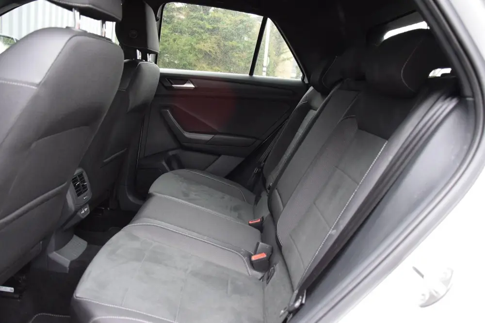 Volkswagen T-Roc 1.5 TSI R-Line Edition, 1e Eigenaar, Nieuws uit 2025, foto 14