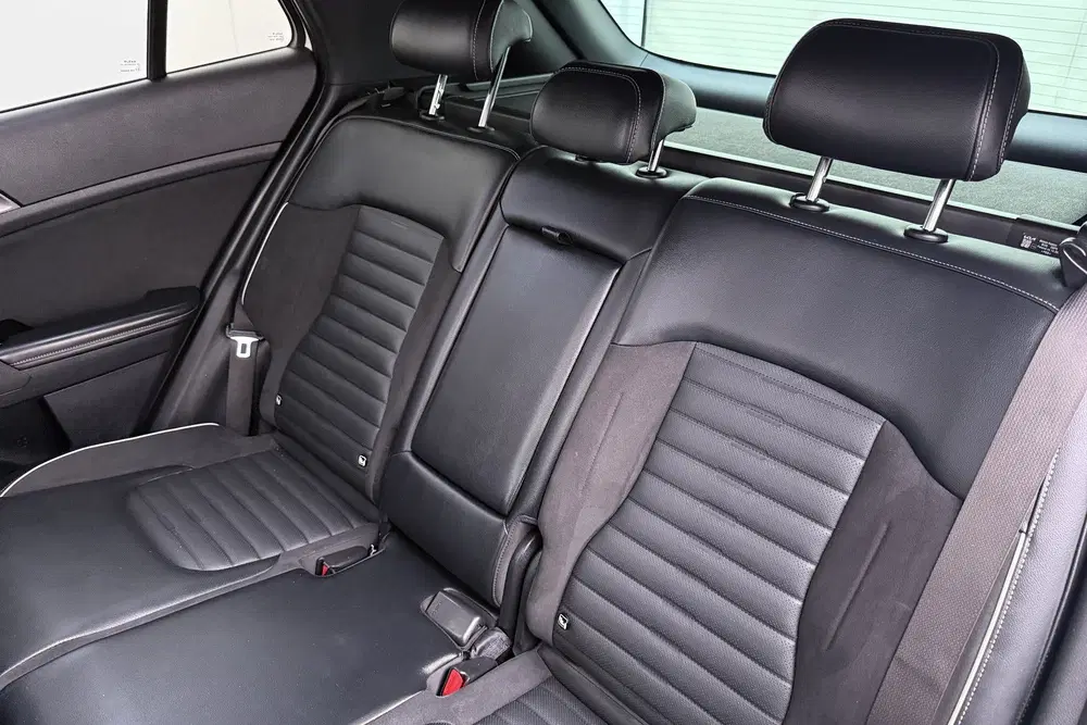 Kia Sportage 1.6 T-GDi MHEV GT-PlusLine Pano-dak Harman uit 2022, foto 14