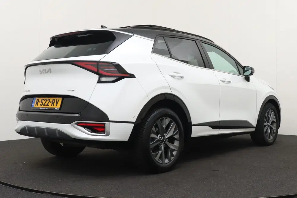 Kia Sportage 1.6 T-GDi MHEV GT-PlusLine Pano-dak Harman uit 2022, foto 2