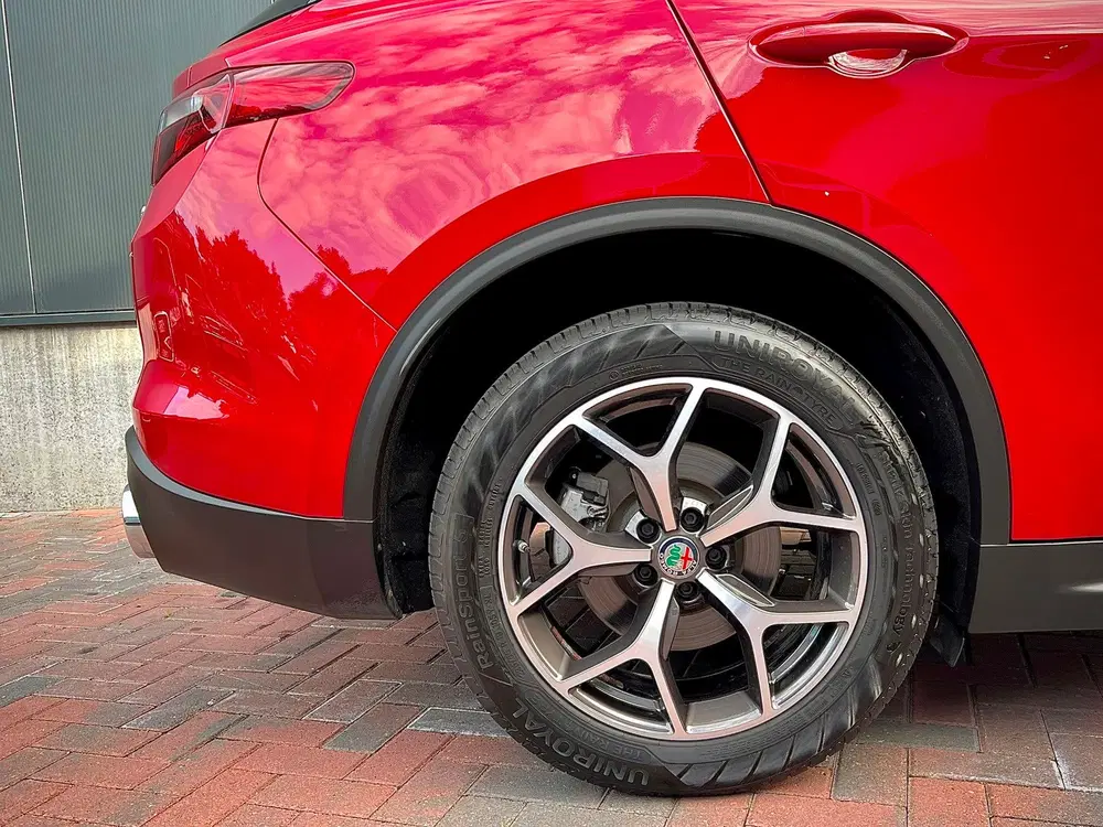 Alfa Romeo Stelvio 2.0 T AWD * Climate * Cruise * Led * Navi uit 2019, foto 19