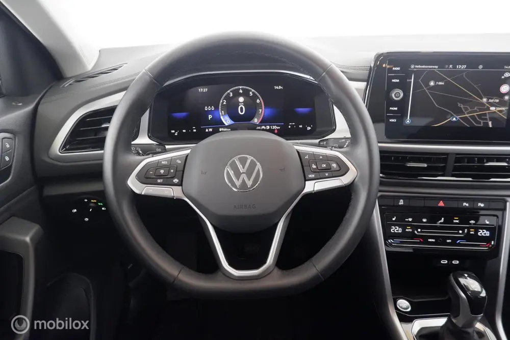 Volkswagen T-Roc 1.5 TSI 150pk Automaat Business led|nav|cam uit 2025, foto 12
