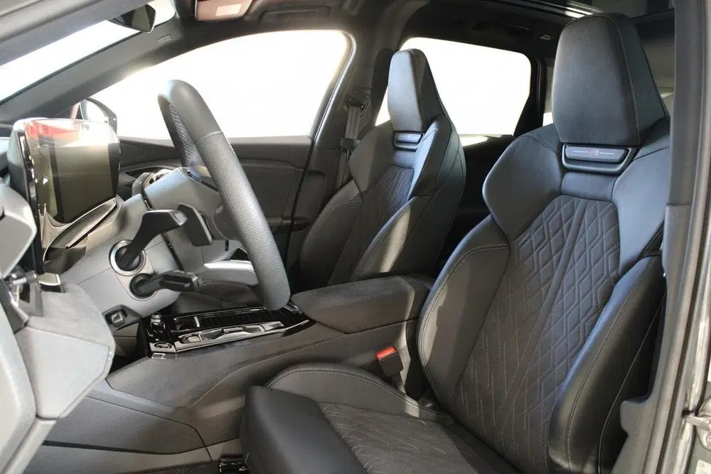 Audi Q6 e-tron performance 100kWh uit 2024, foto 4