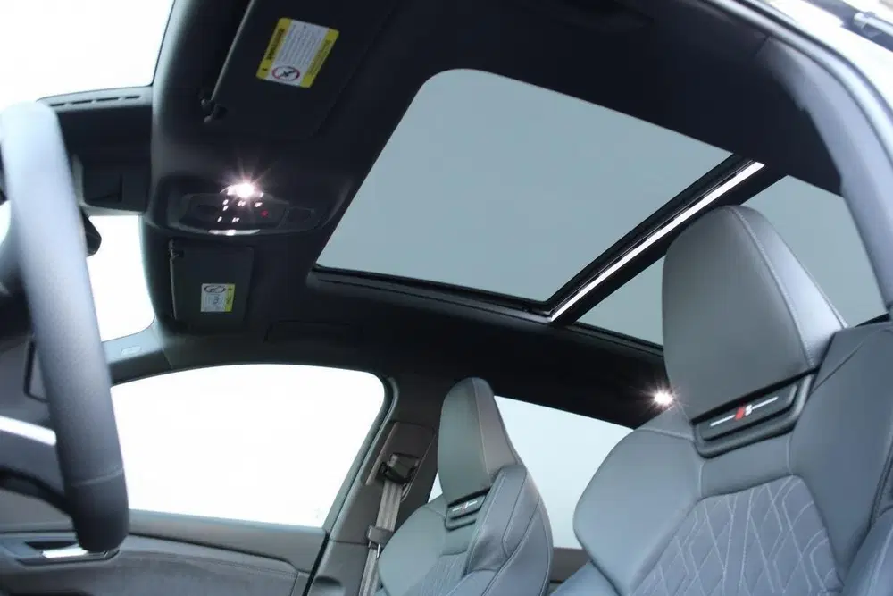 Audi Q6 e-tron performance 100kWh uit 2024, foto 9