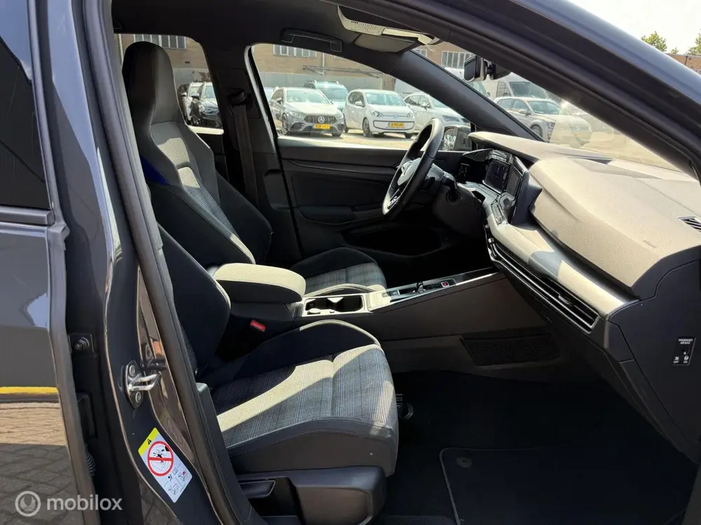Volkswagen Golf 1.4 eHybrid GTE NARDO GRIJS |TREKHAAK uit 2021, foto 15