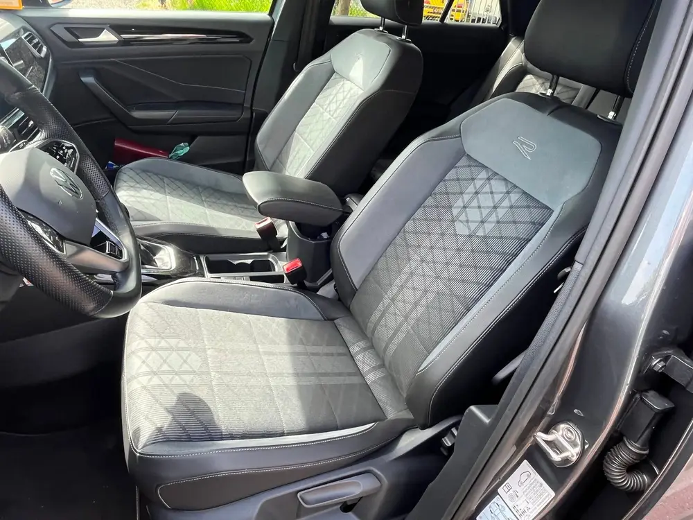 Volkswagen T-Roc 1.5 TSI R-Line Business+ Automaat Navigatie uit 2022, foto 8