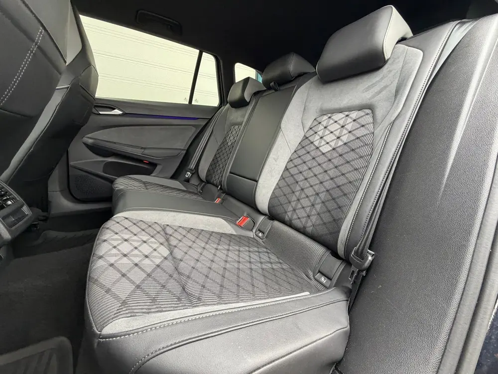 Volkswagen Golf Variant 1.5 eTSI R-Line Business+ Apple carp uit 2022, foto 12