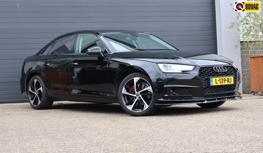 Audi A4 35 TFSI Design Pro Line Leder uit 2020