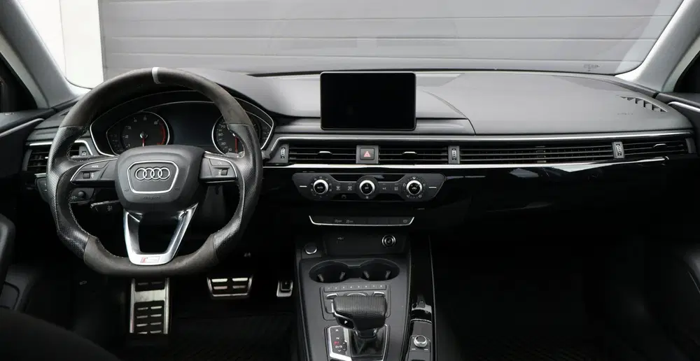 Audi A4 35 TFSI Design Pro Line Leder uit 2020, foto 7