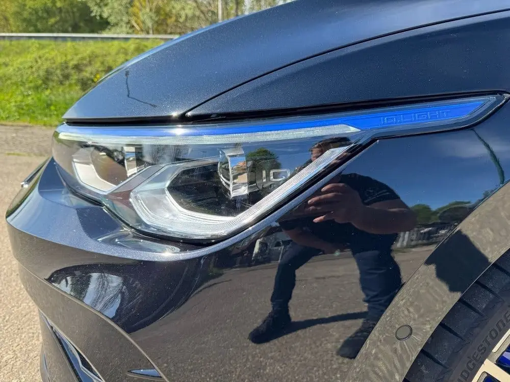 Volkswagen Golf Golf VIII 2.0 TSI R 4Motion (EURO uit 2023, foto 19