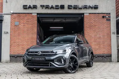Volkswagen T-Roc 1.5 TSI R-Line Pano / Memory / Beats uit 2022